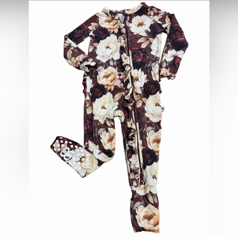 Bums and Roses Petal Bamboo Footie